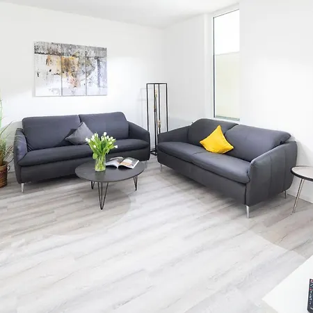 Haus Kluin 8 *
